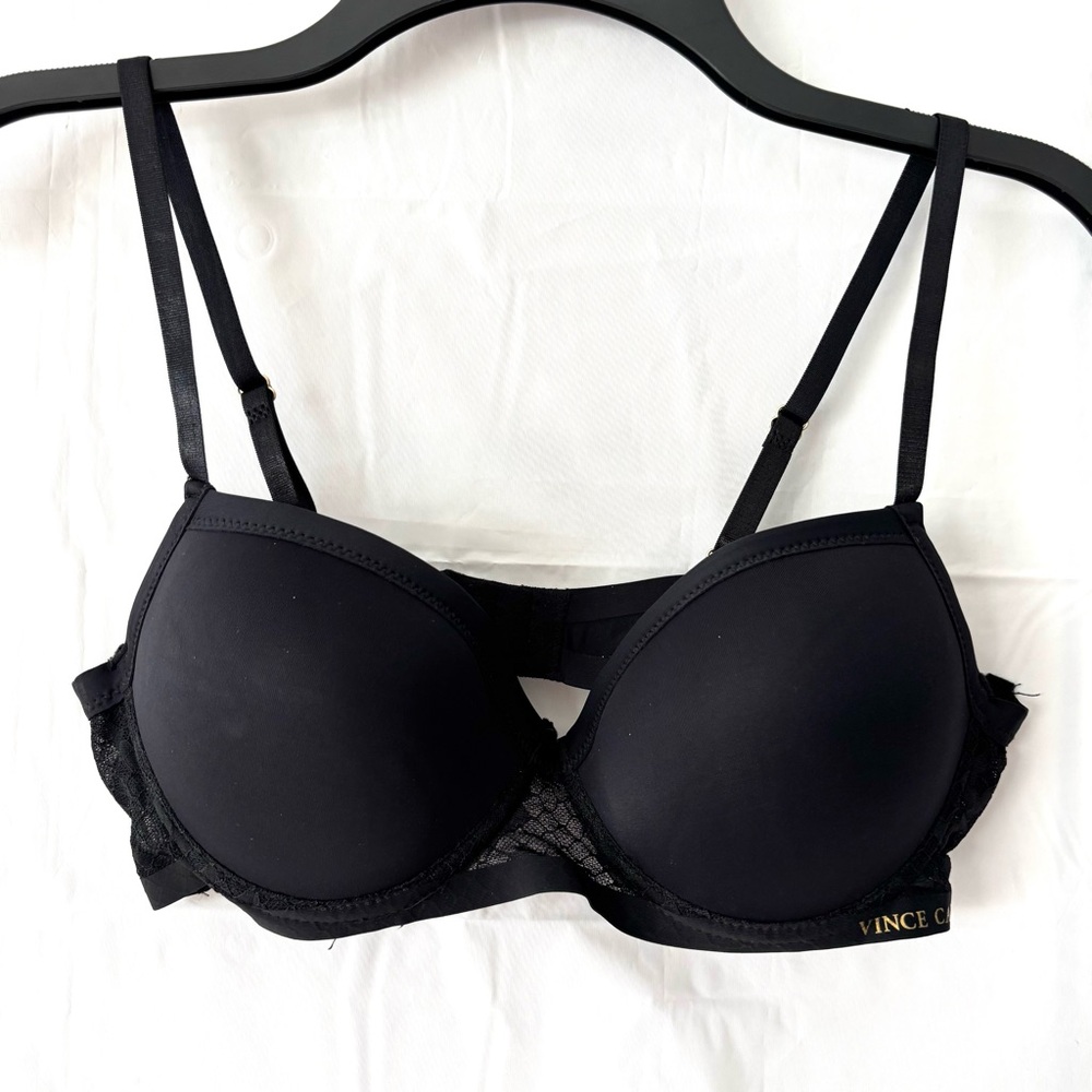 NWOT Vince Camuto Black Smooth Underwire Bra SZ 36C